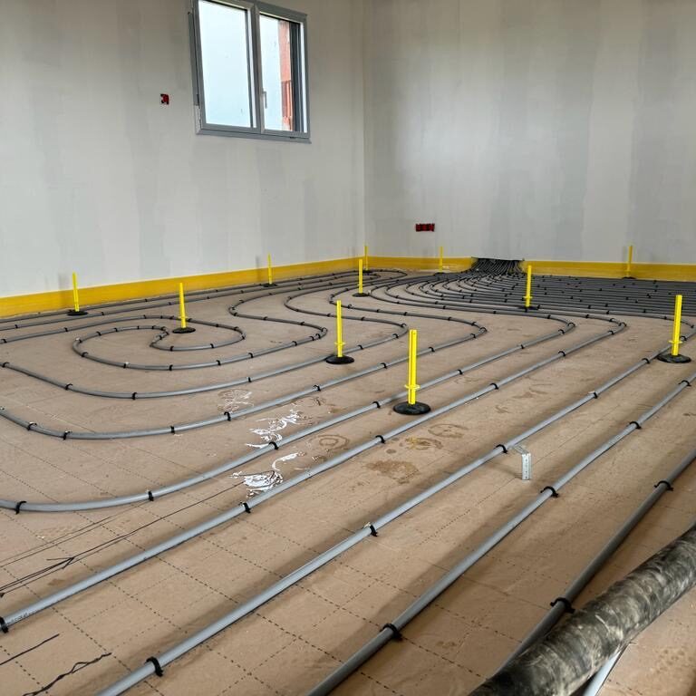 ee9f31e2-32d7-442b-8e6f-04ee6bb4beb8-3-edited